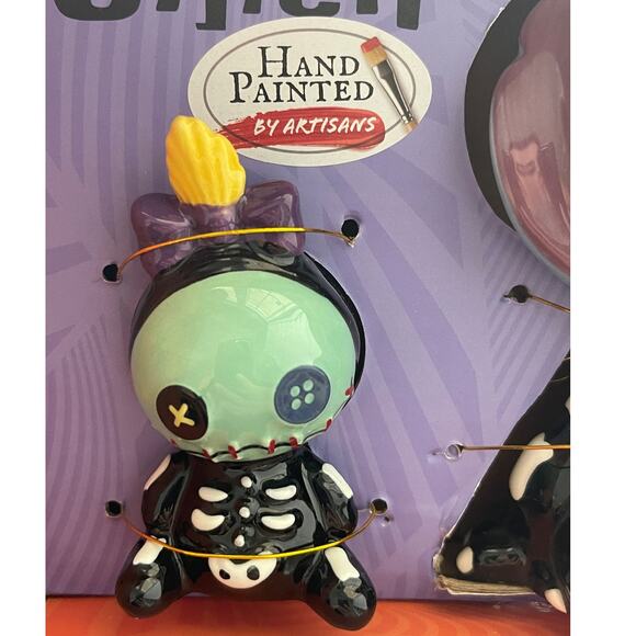 Disney Stitch & Scrump Halloween Skeleton Ceramic Salt & Pepper Shakers NEW - Picture 3 of 10
